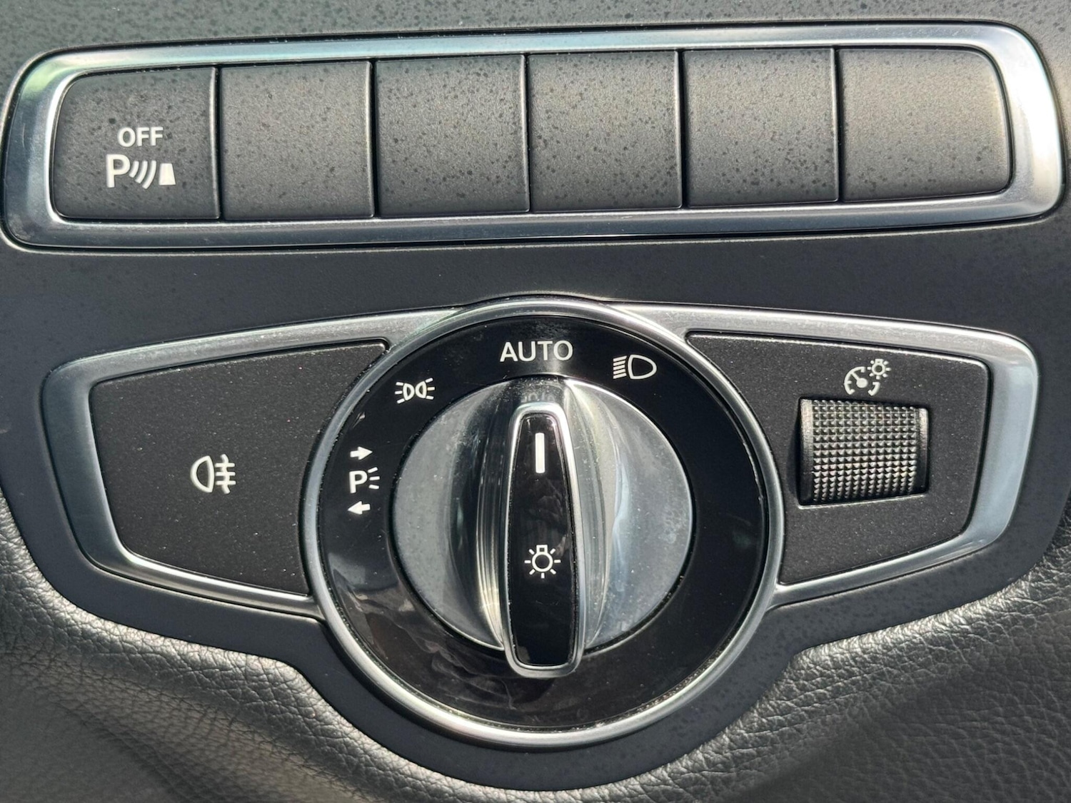 Used Mercedes-Benz C-Class 2017 for sale - 76151239: Photo 36
