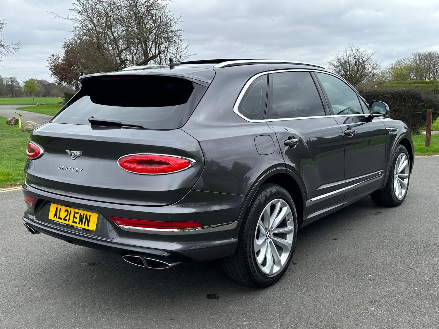 Used Bentley Bentayga 2021 for sale - 76094735: Photo 19