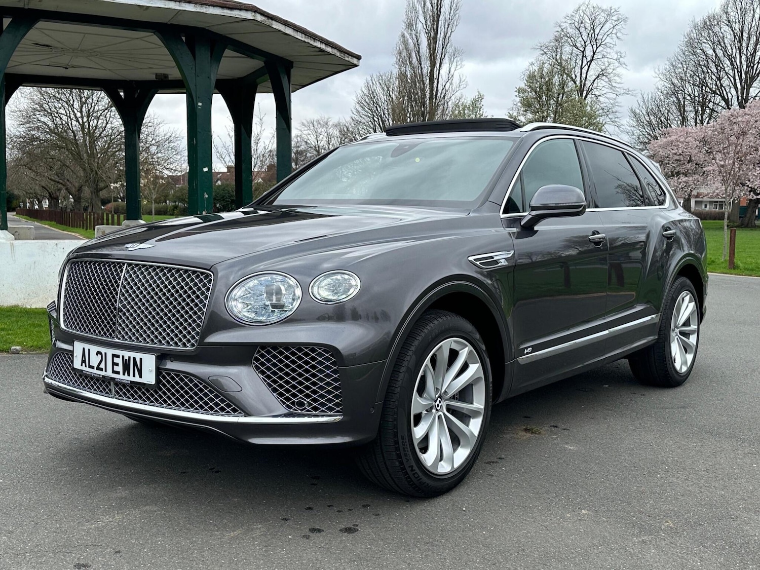 Used Bentley Bentayga 2021 for sale - 76094735: Photo 8