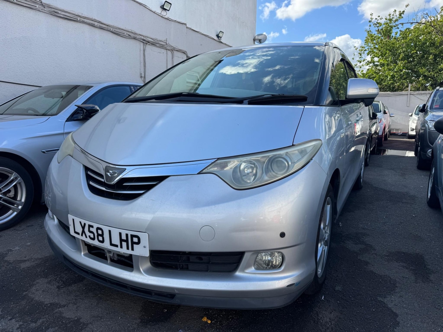 Used Toyota Estima 2020 for sale - 76306486: Photo 1
