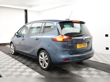 Used Vauxhall Zafira Tourer 2017 for sale - 76201028: Photo