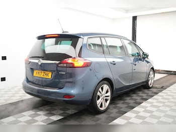 Used Vauxhall Zafira Tourer 2017 for sale - 76201028: Photo