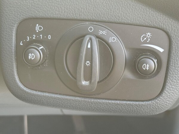 Used Ford C-Max 2014 for sale - 76094260: Photo 27