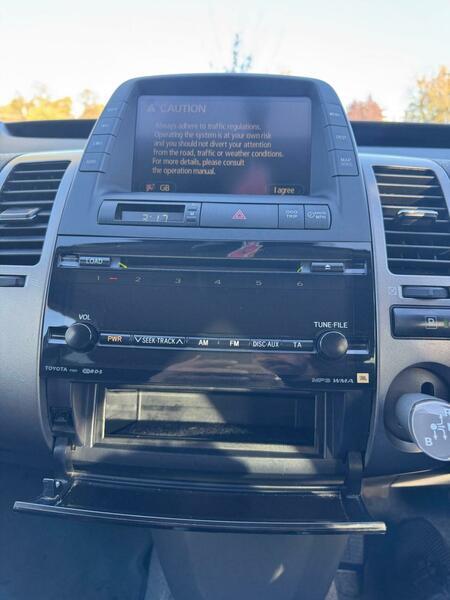Used Toyota Prius 2009 for sale - 76200917: Photo 44