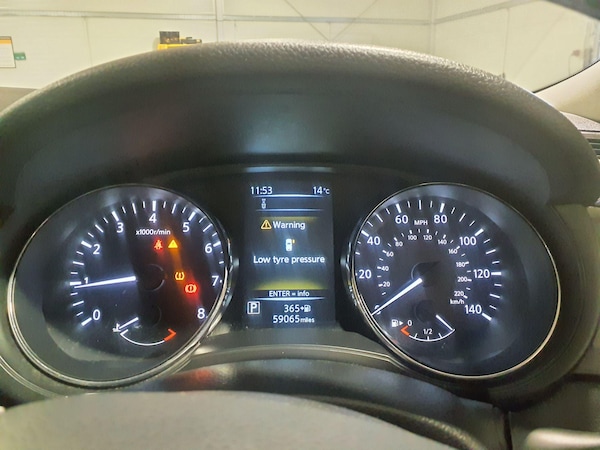 Used Nissan Pulsar 2016 for sale - 76306928: Photo 21