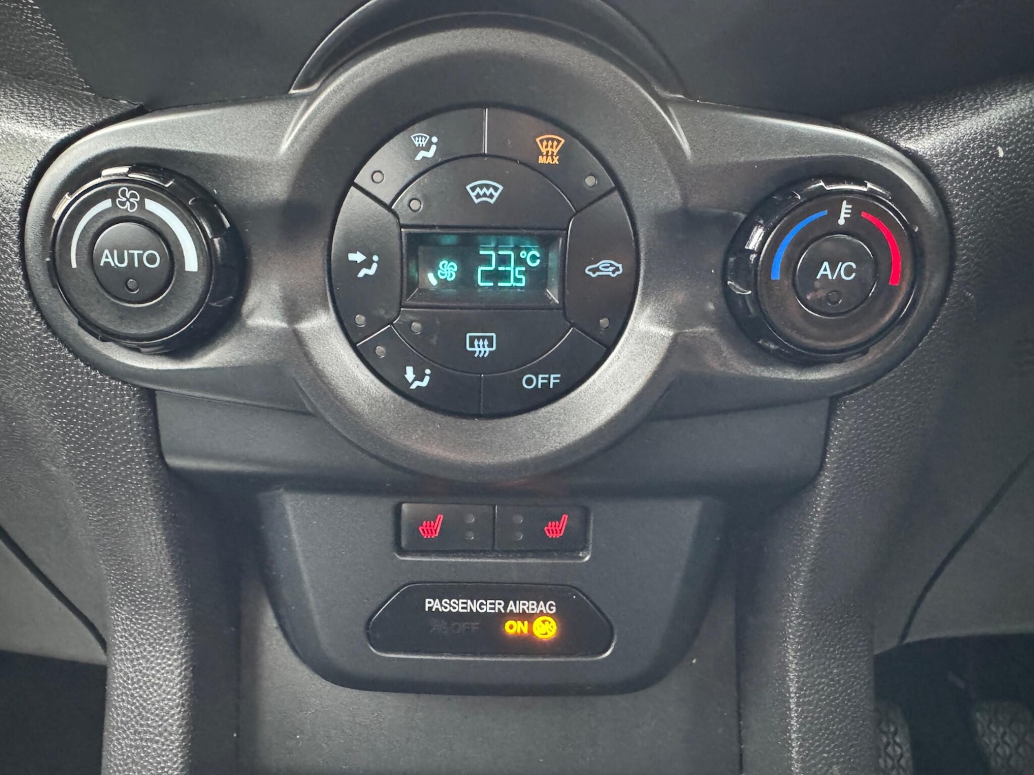 Vehicle 35