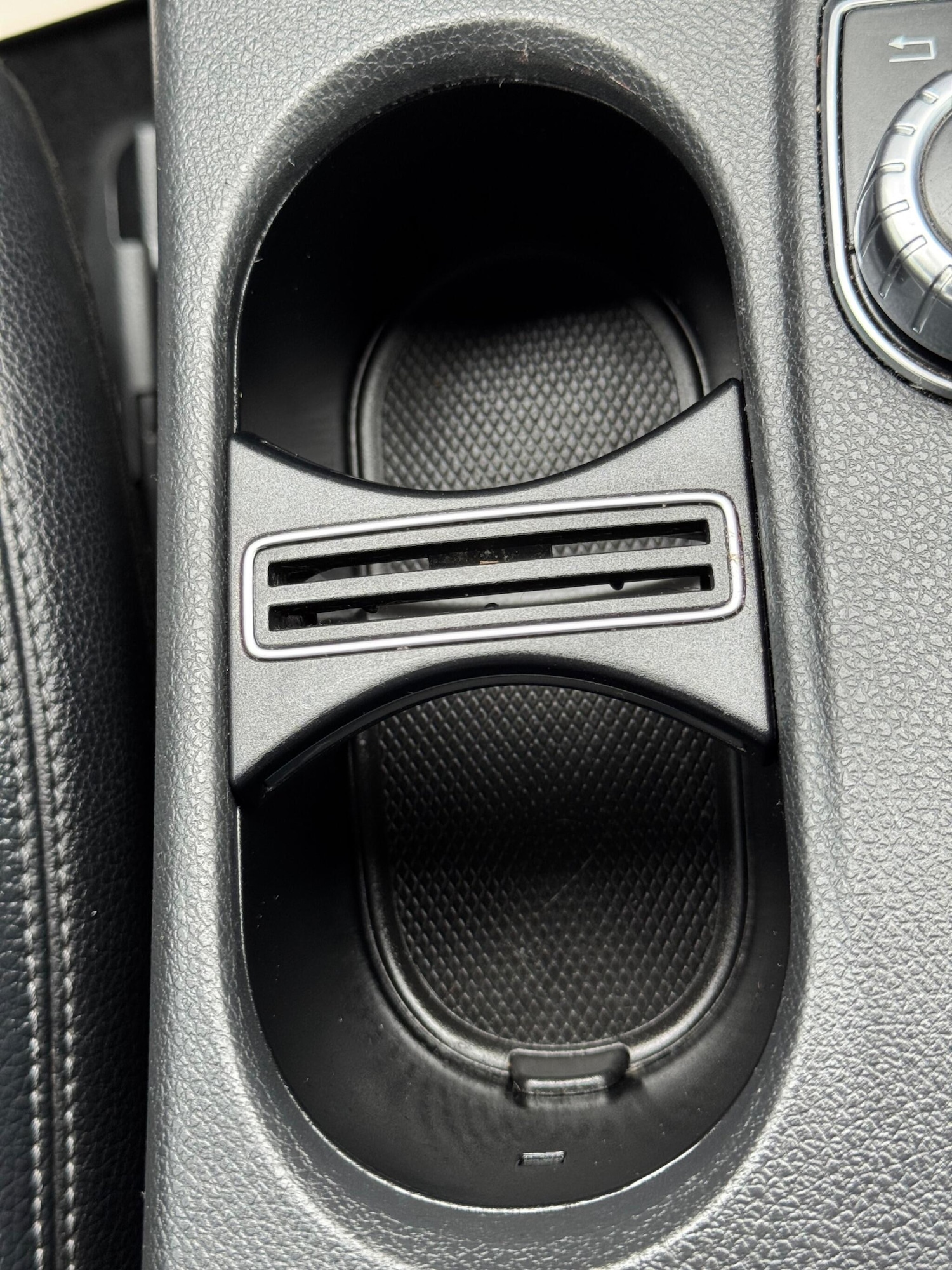 Used Mercedes-Benz A-Class 2016 for sale - 76200988: Photo 44