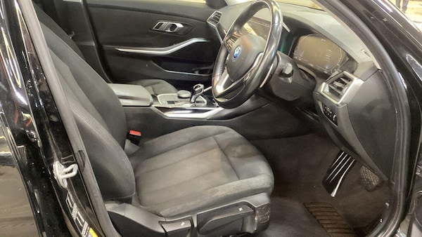 Used BMW 3 Series 2021 for sale - 76307070: Photo 9