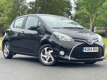 Used Toyota Yaris 2014 for sale - 76041924: Photo