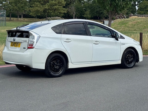 Used Toyota Prius 2010 for sale - 76201090: Photo 18