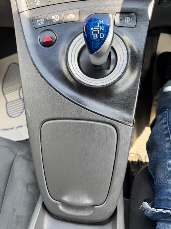 Used Toyota Prius 2010 for sale - 76201090: Photo 38