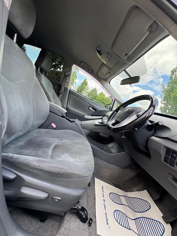 Used Toyota Prius 2010 for sale - 76201090: Photo 50