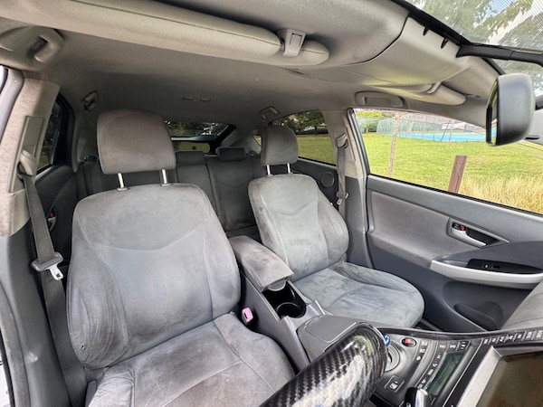 Used Toyota Prius 2010 for sale - 76201090: Photo 55