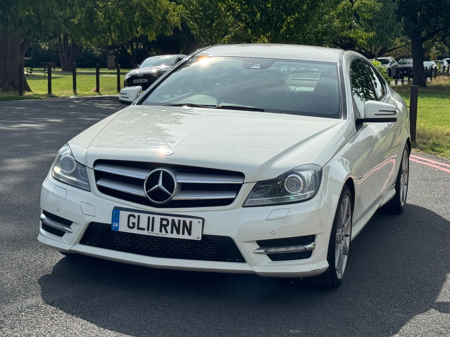 Used Mercedes-Benz C-Class 2011 for sale - 76137064: Photo 11
