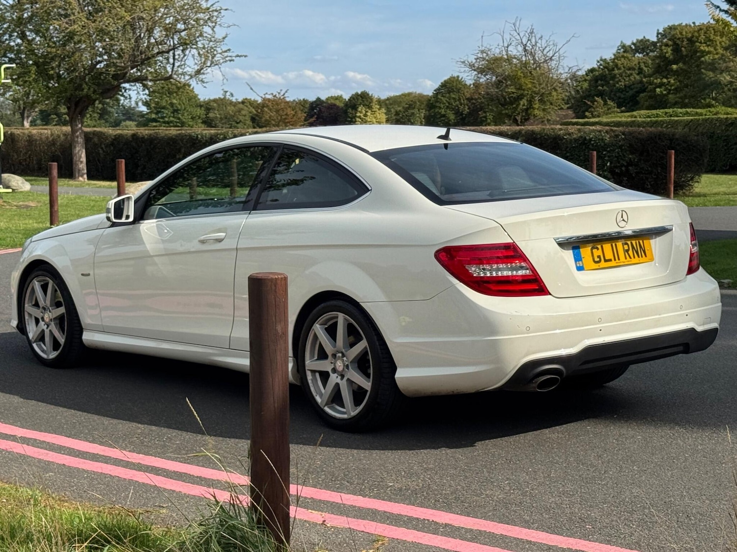 Used Mercedes-Benz C-Class 2011 for sale - 76137064: Photo 14