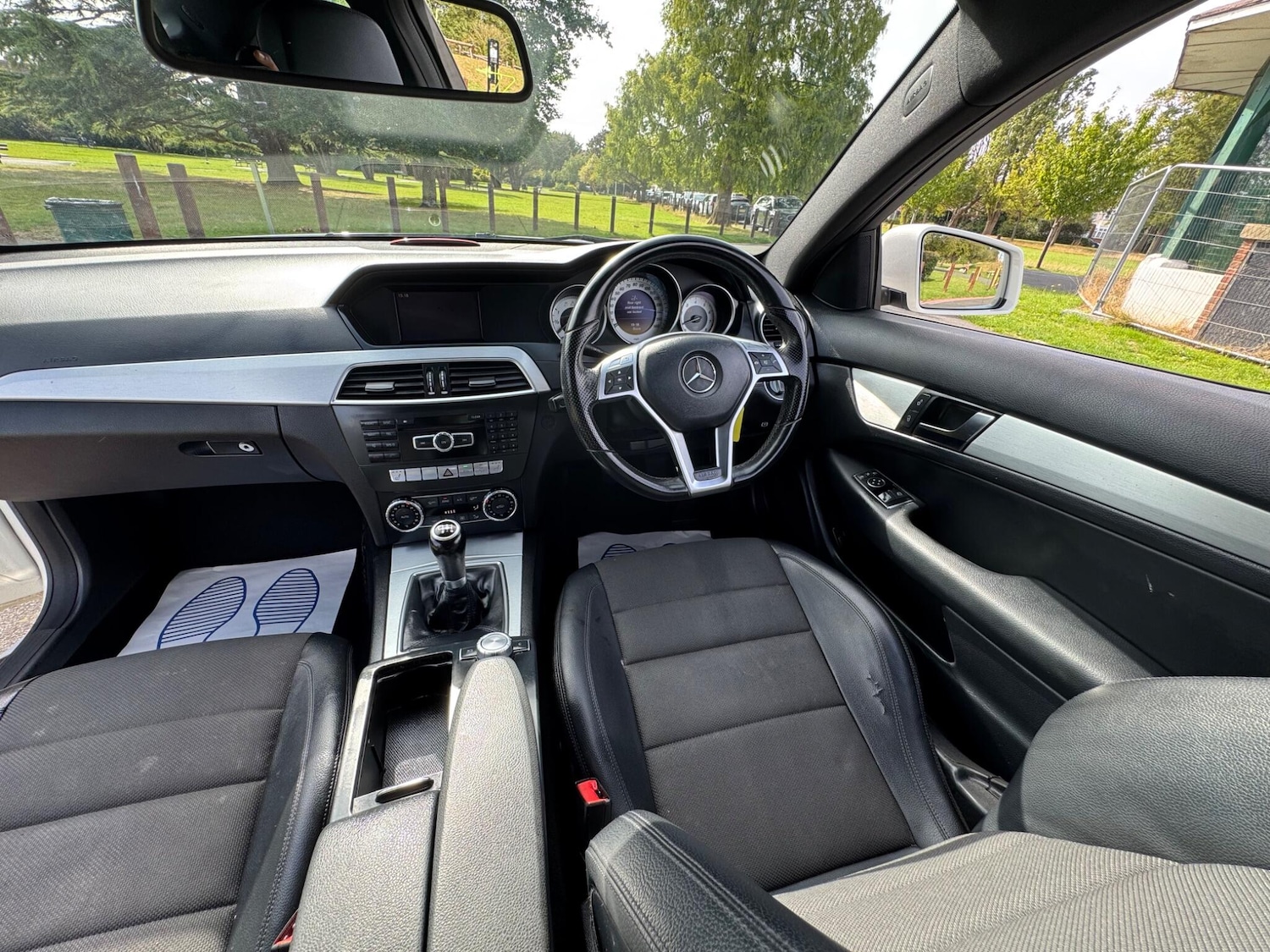 Used Mercedes-Benz C-Class 2011 for sale - 76137064: Photo 54