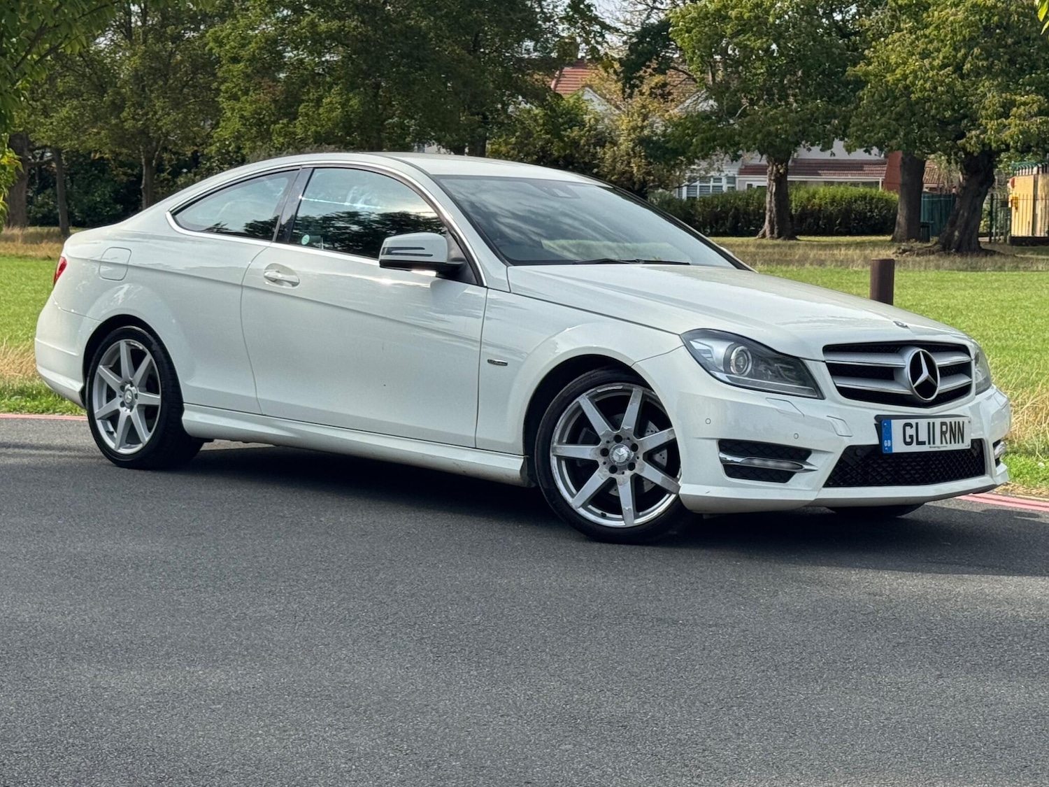 Used Mercedes-Benz C-Class 2011 for sale - 76137064: Photo 6