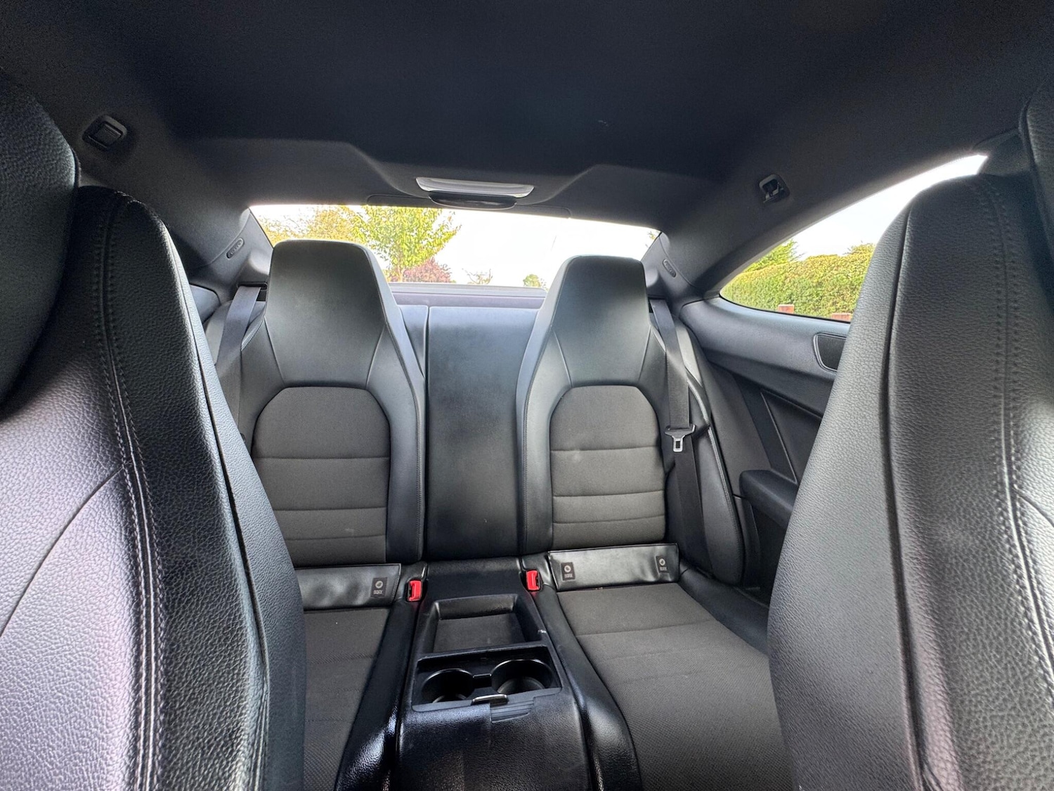 Used Mercedes-Benz C-Class 2011 for sale - 76137064: Photo 63