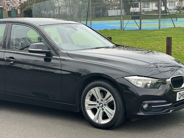 Used BMW 3 Series 2017 for sale - 76306661: Photo 9