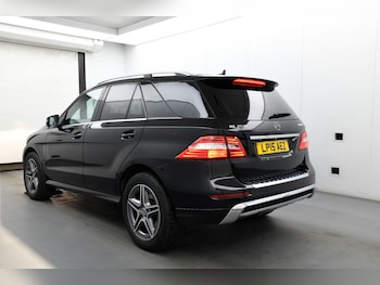 Used Mercedes-Benz M-Class 2015 for sale - 76042271: Photo