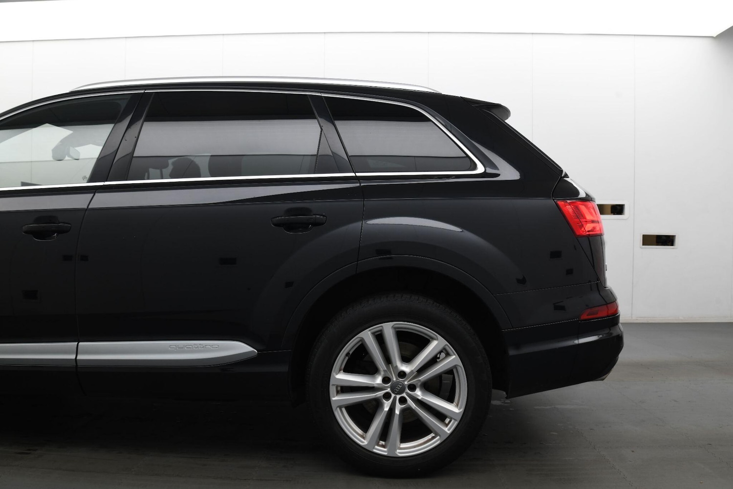 Used Audi Q7 2015 for sale - 76151376: Photo 11