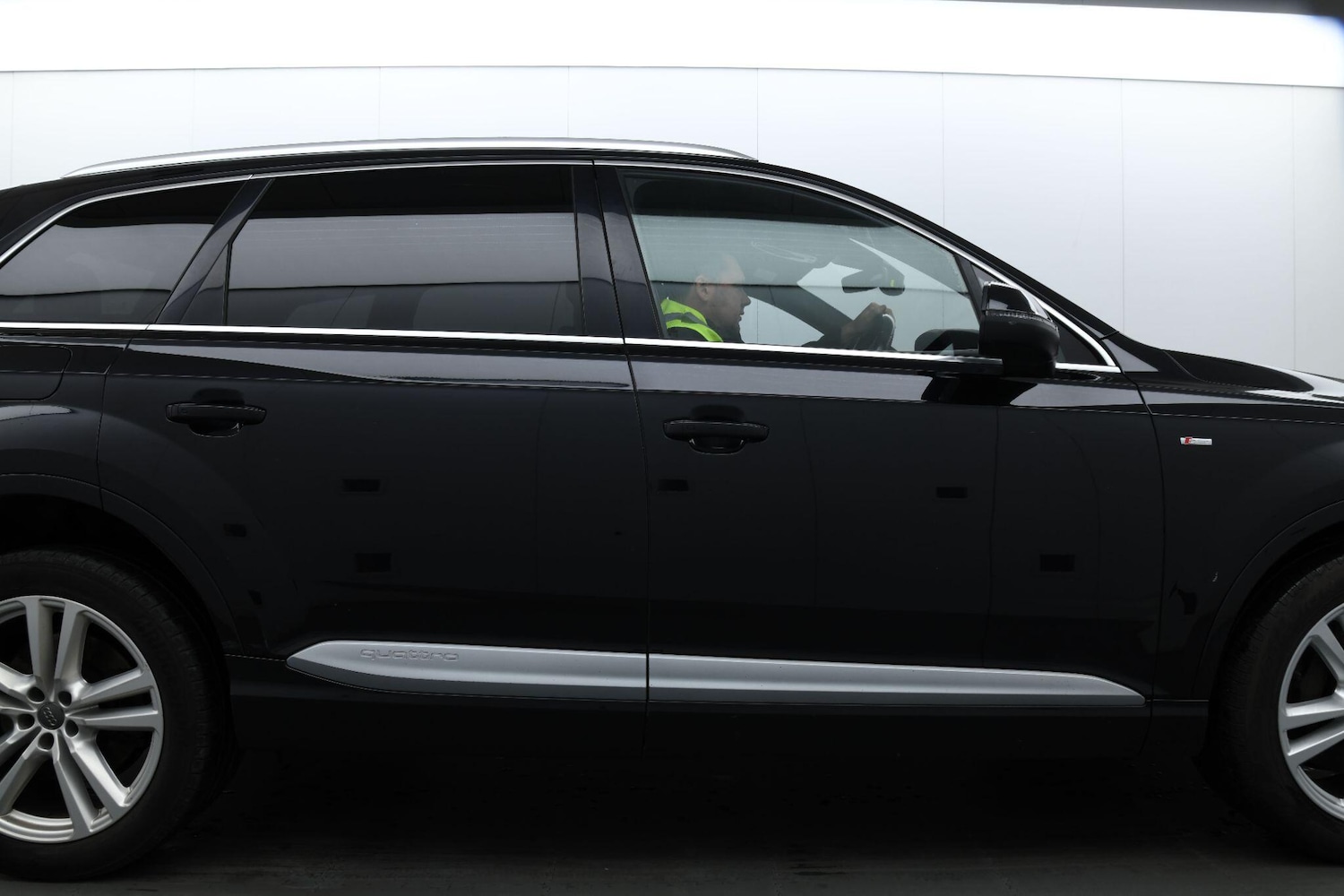 Used Audi Q7 2015 for sale - 76151376: Photo 12