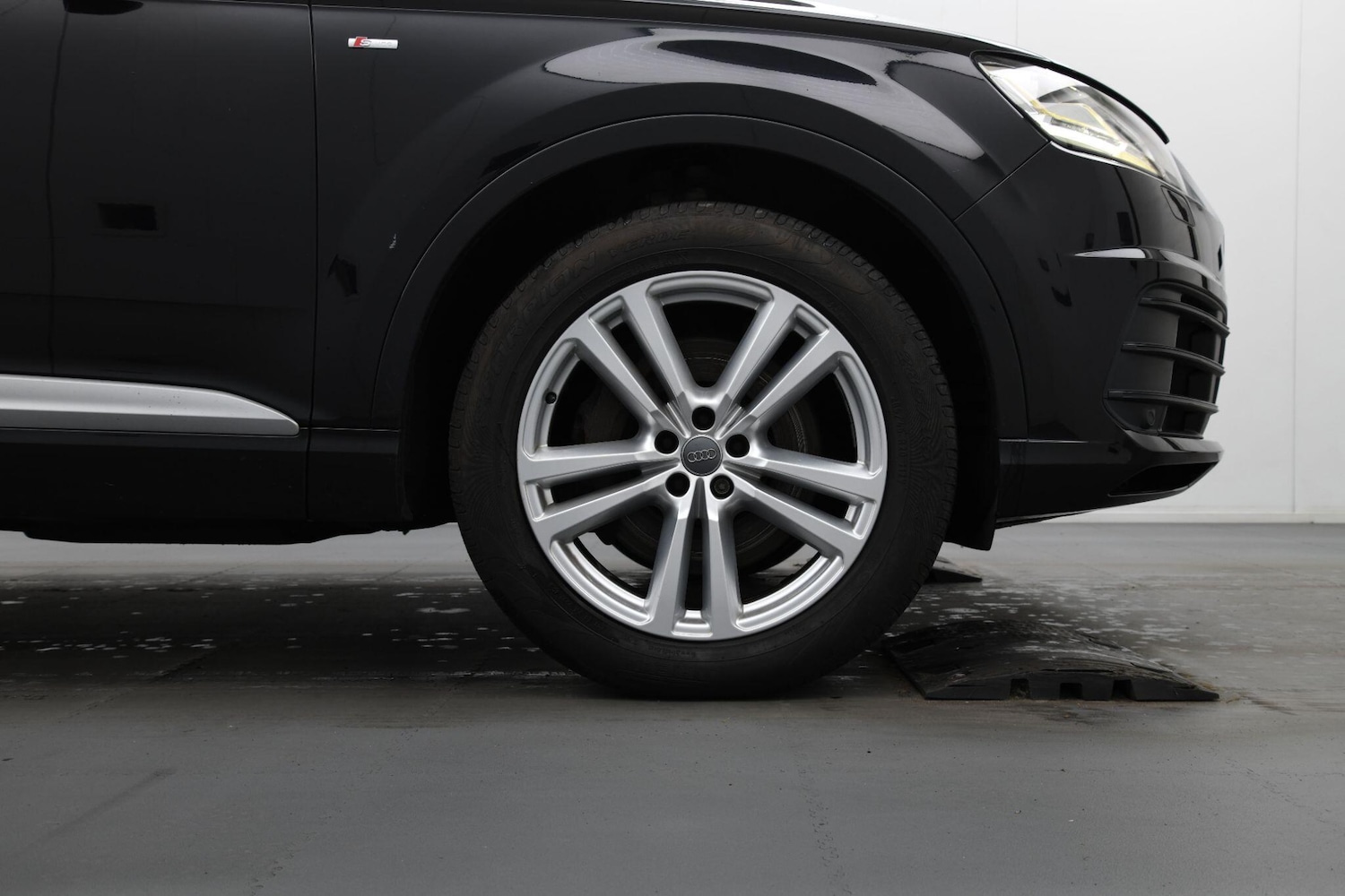 Used Audi Q7 2015 for sale - 76151376: Photo 20