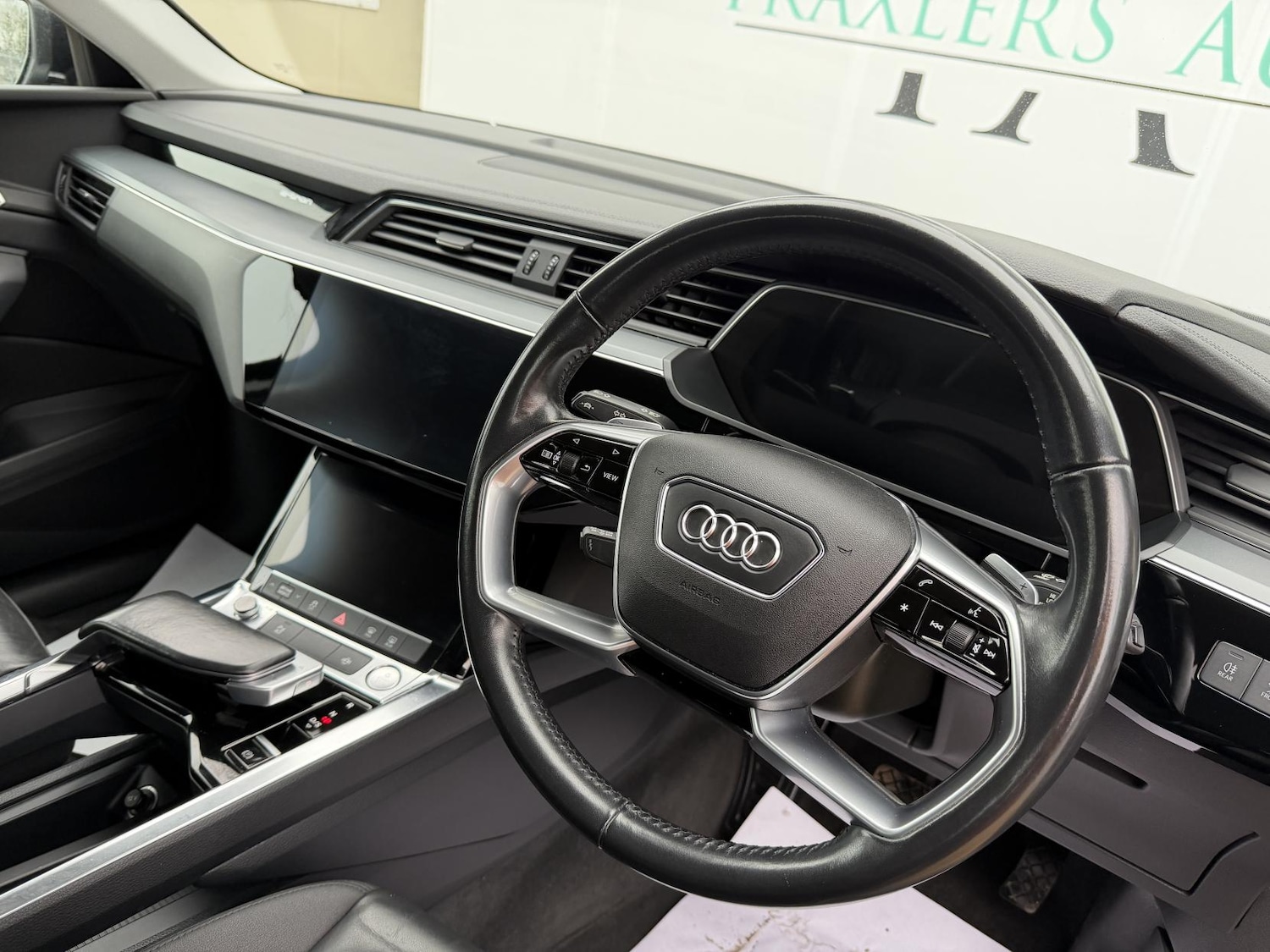 Used Audi e-tron 2020 for sale - 77381177: Photo 10