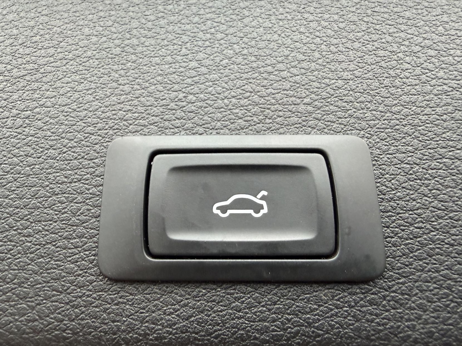 Used Audi e-tron 2020 for sale - 77381177: Photo 17