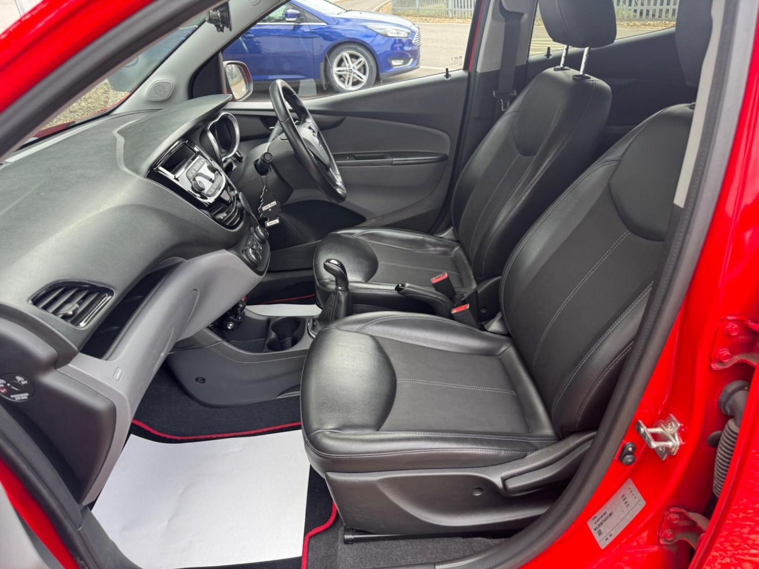 Used Vauxhall Viva 2015 for sale - 76640740: Photo 22