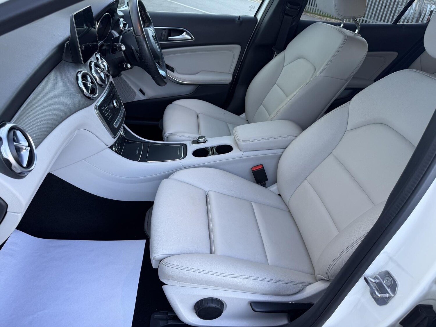 Used Mercedes-Benz GLA 2017 for sale - 78156437: Photo 11