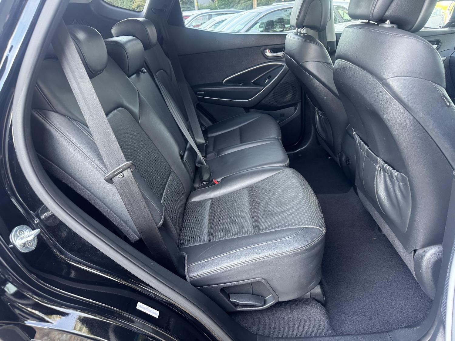 Used Hyundai Santa Fe 2015 for sale - 76640735: Photo 13