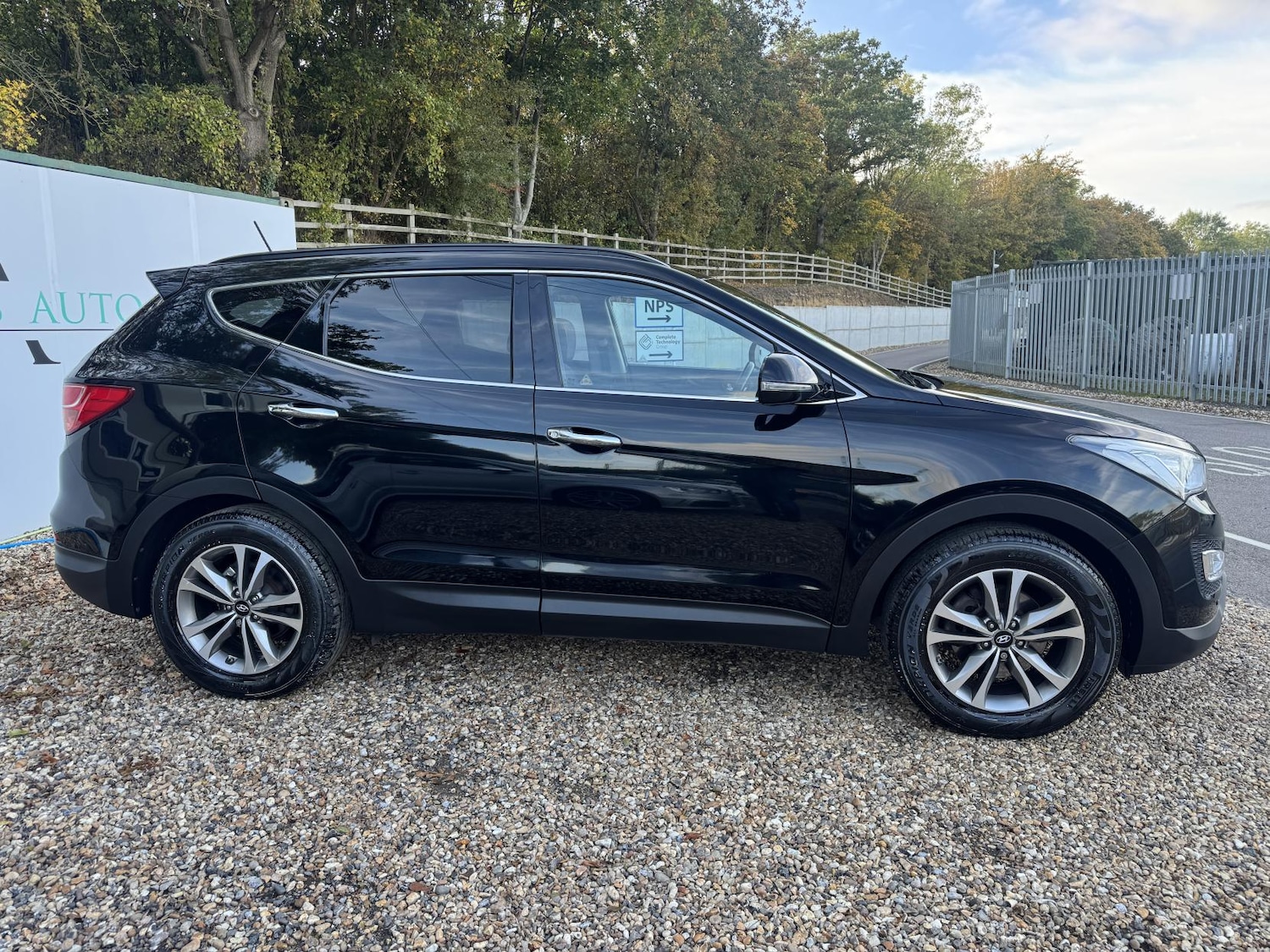 Used Hyundai Santa Fe 2015 for sale - 76640735: Photo 6