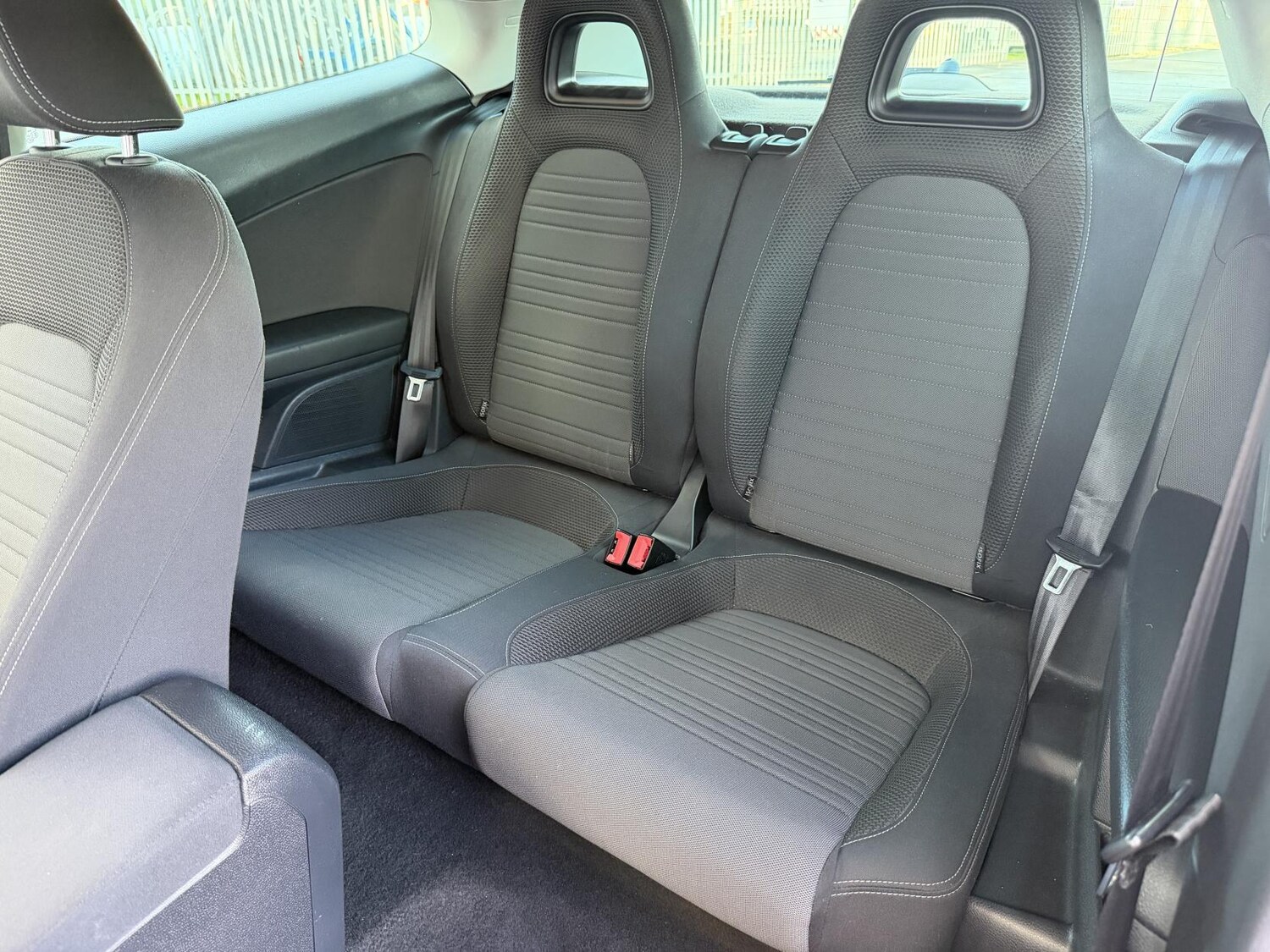 Used Volkswagen Scirocco 2013 for sale - 77607151: Photo 12