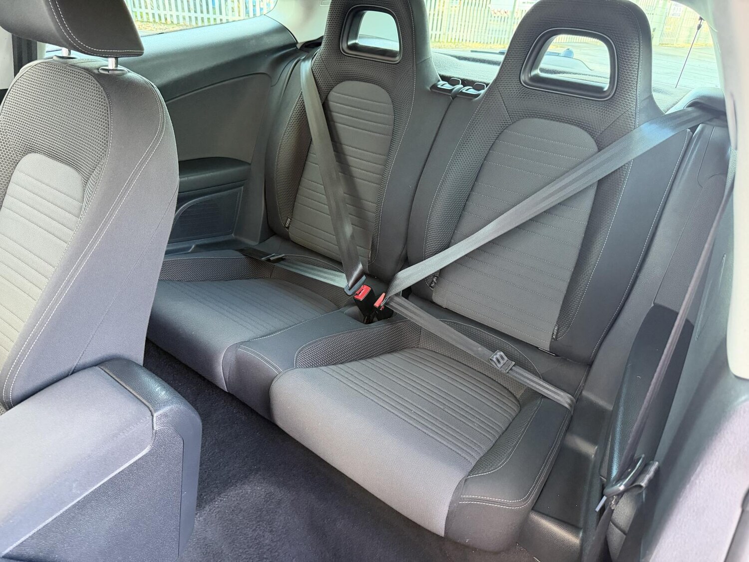 Used Volkswagen Scirocco 2013 for sale - 77607151: Photo 13