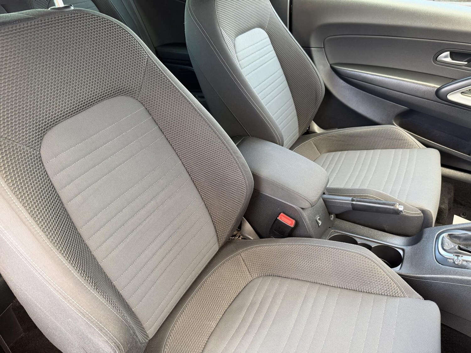 Used Volkswagen Scirocco 2013 for sale - 77607151: Photo 15