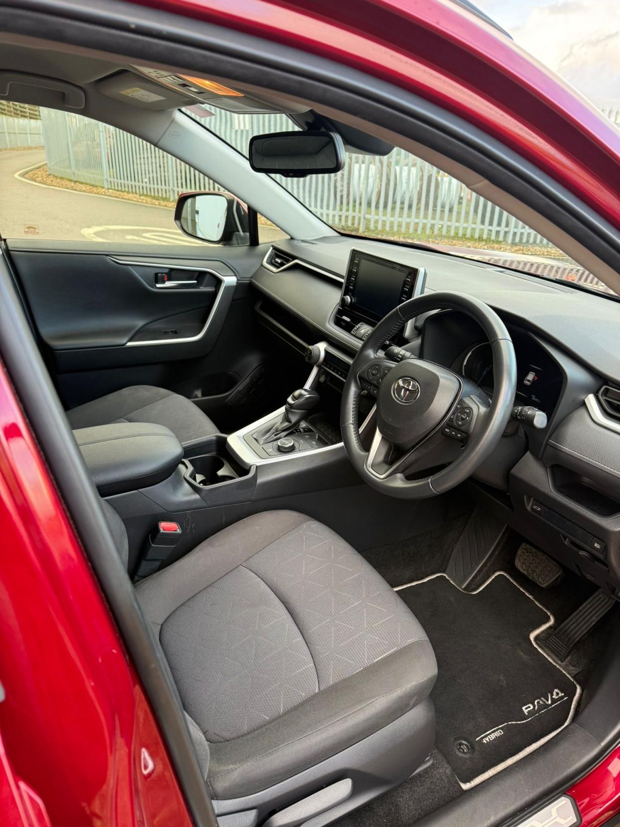 Used Toyota RAV4 2020 for sale - 77233717: Photo 10