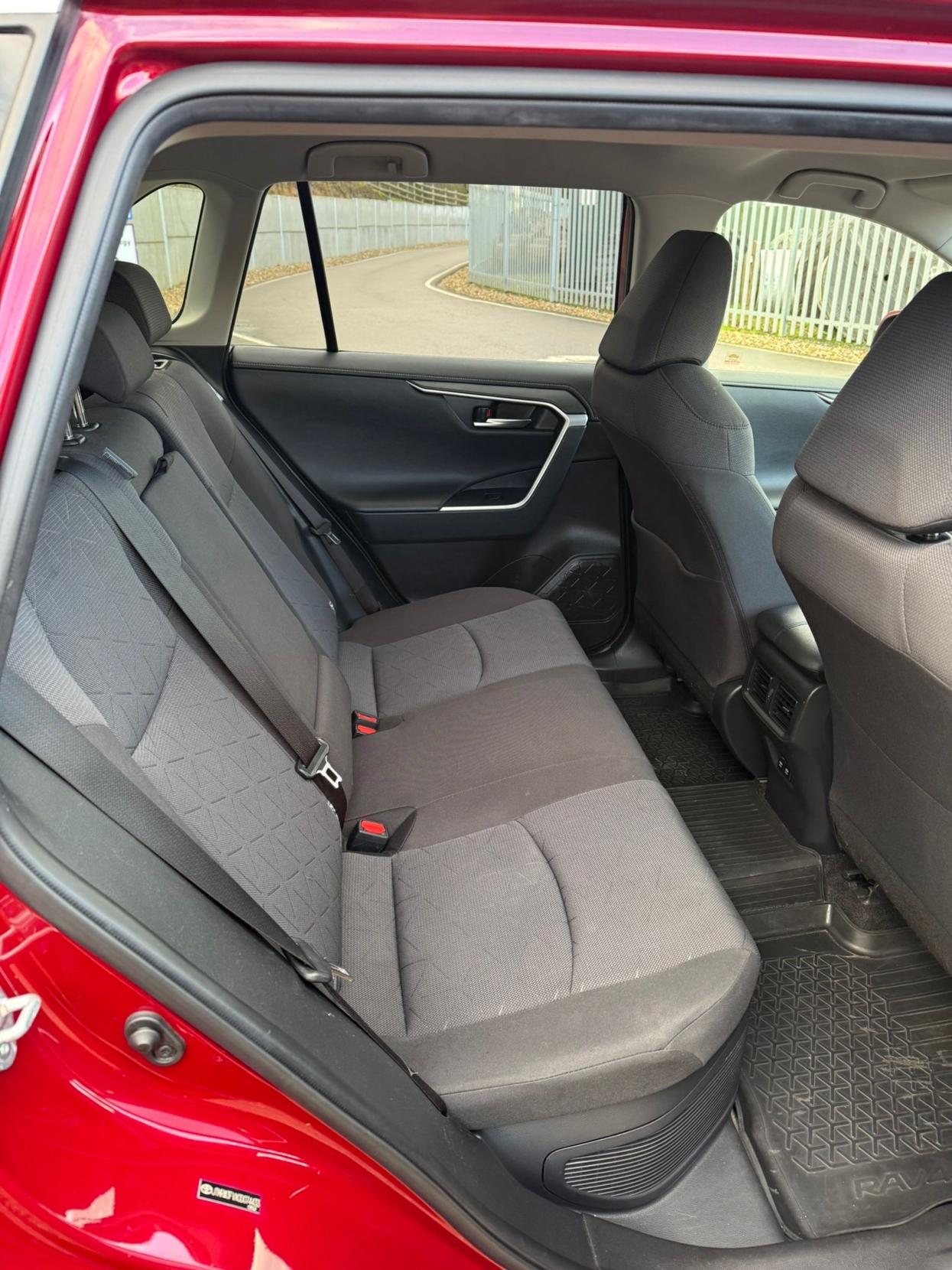 Used Toyota RAV4 2020 for sale - 77233717: Photo 11