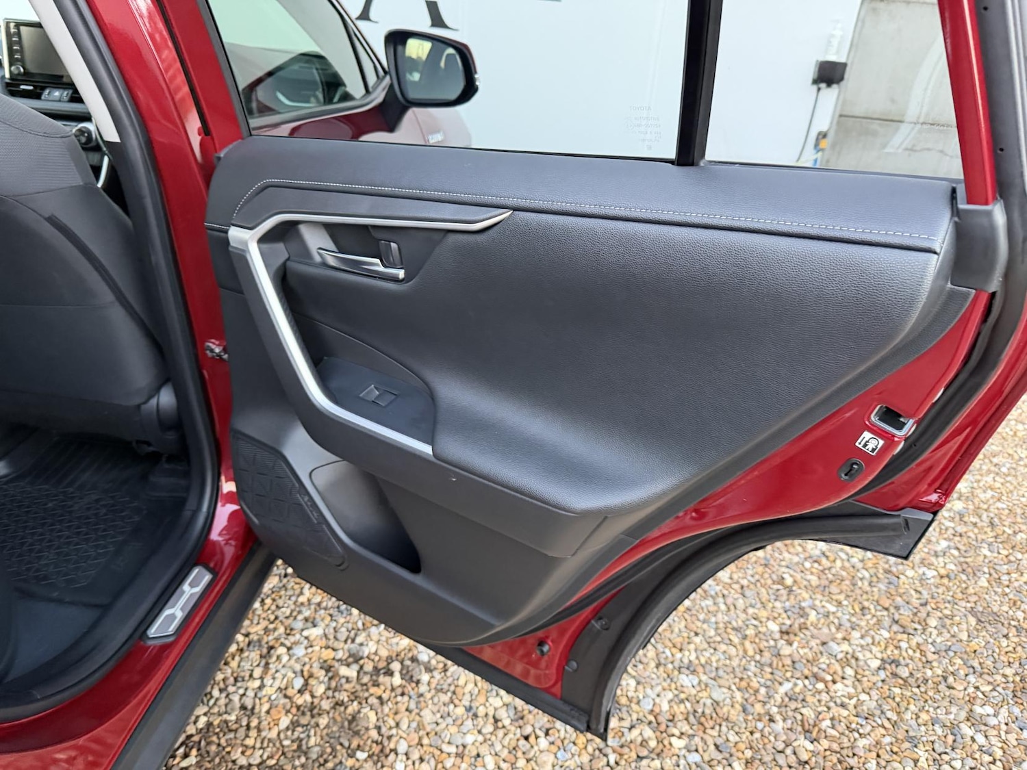 Used Toyota RAV4 2020 for sale - 77233717: Photo 24