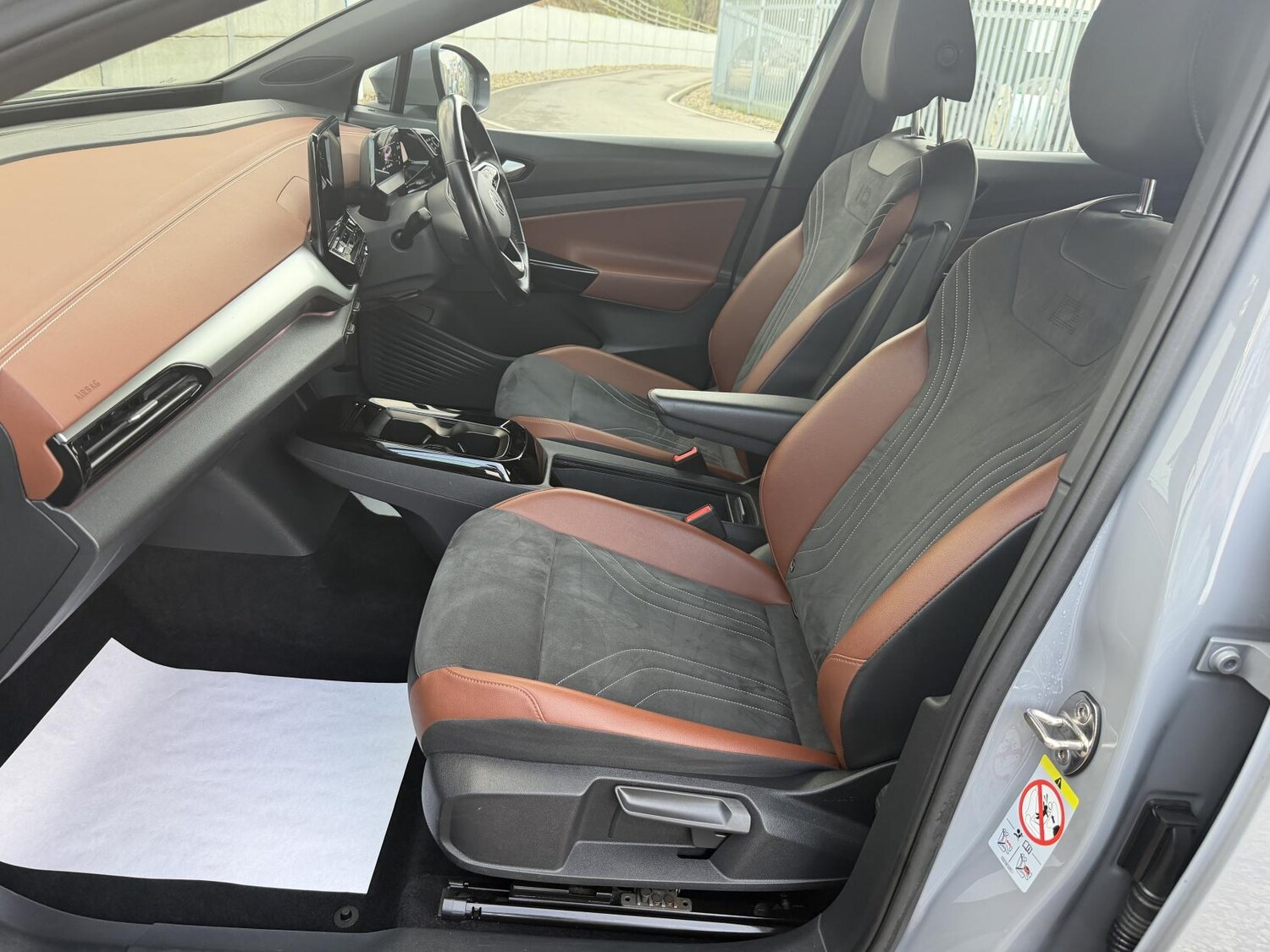 Used Volkswagen ID.4 2021 for sale - 77807581: Photo 14