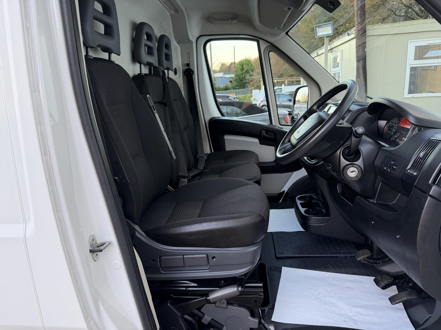 Used Peugeot Boxer 2018 for sale - 76714093: Photo 11