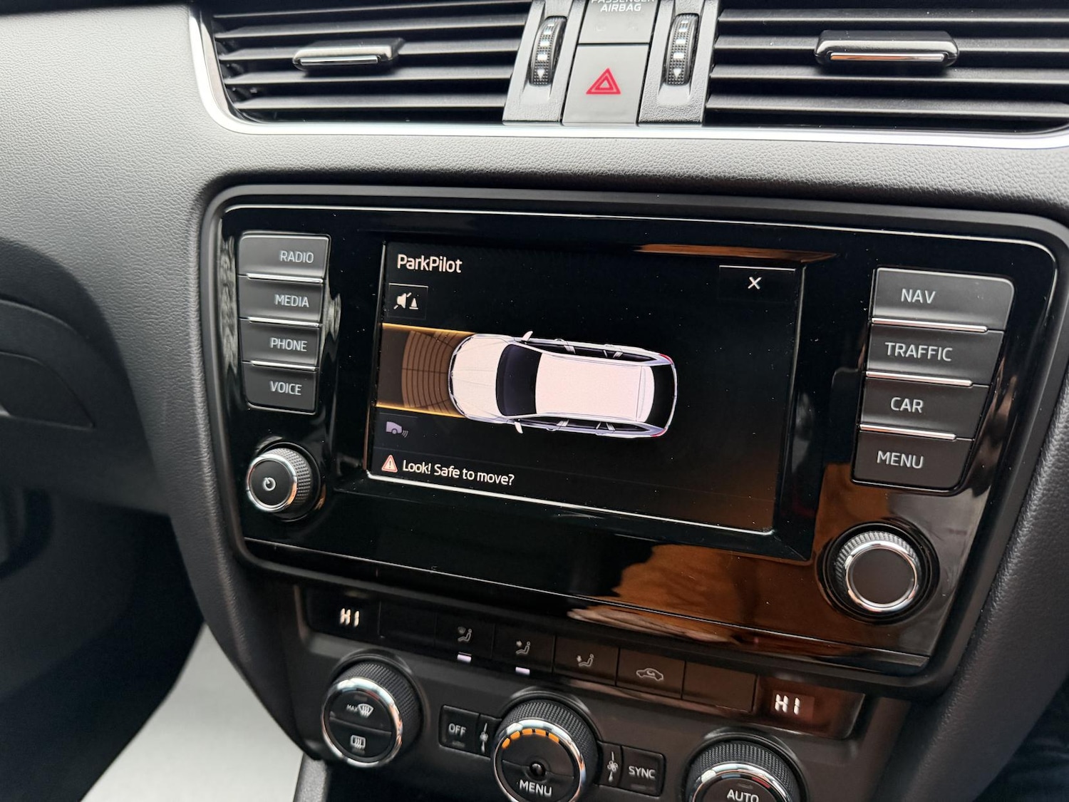 Used Skoda Octavia 2016 for sale - 77261872: Photo 18