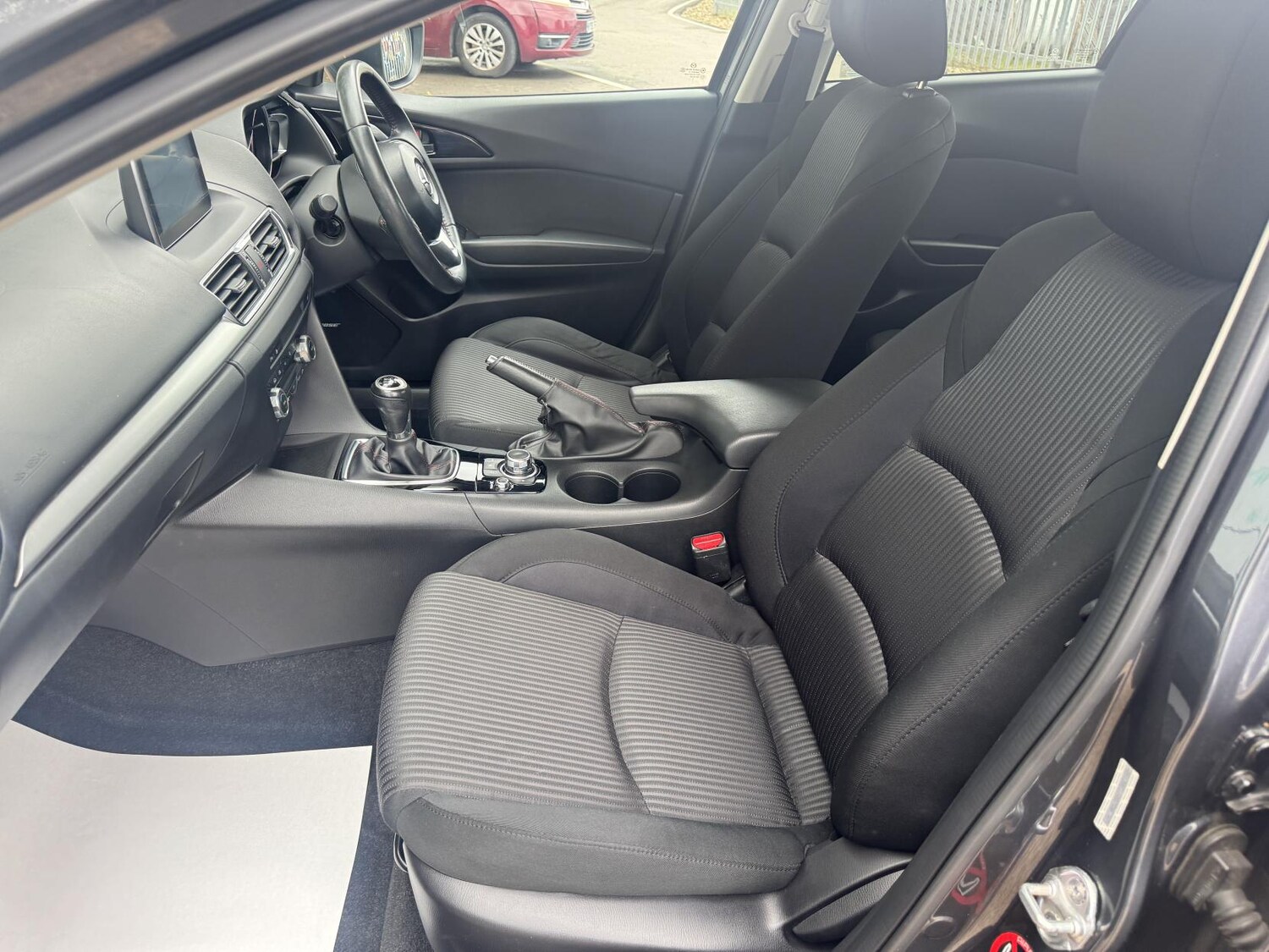 Used Mazda Mazda3 2015 for sale - 76640748: Photo 10