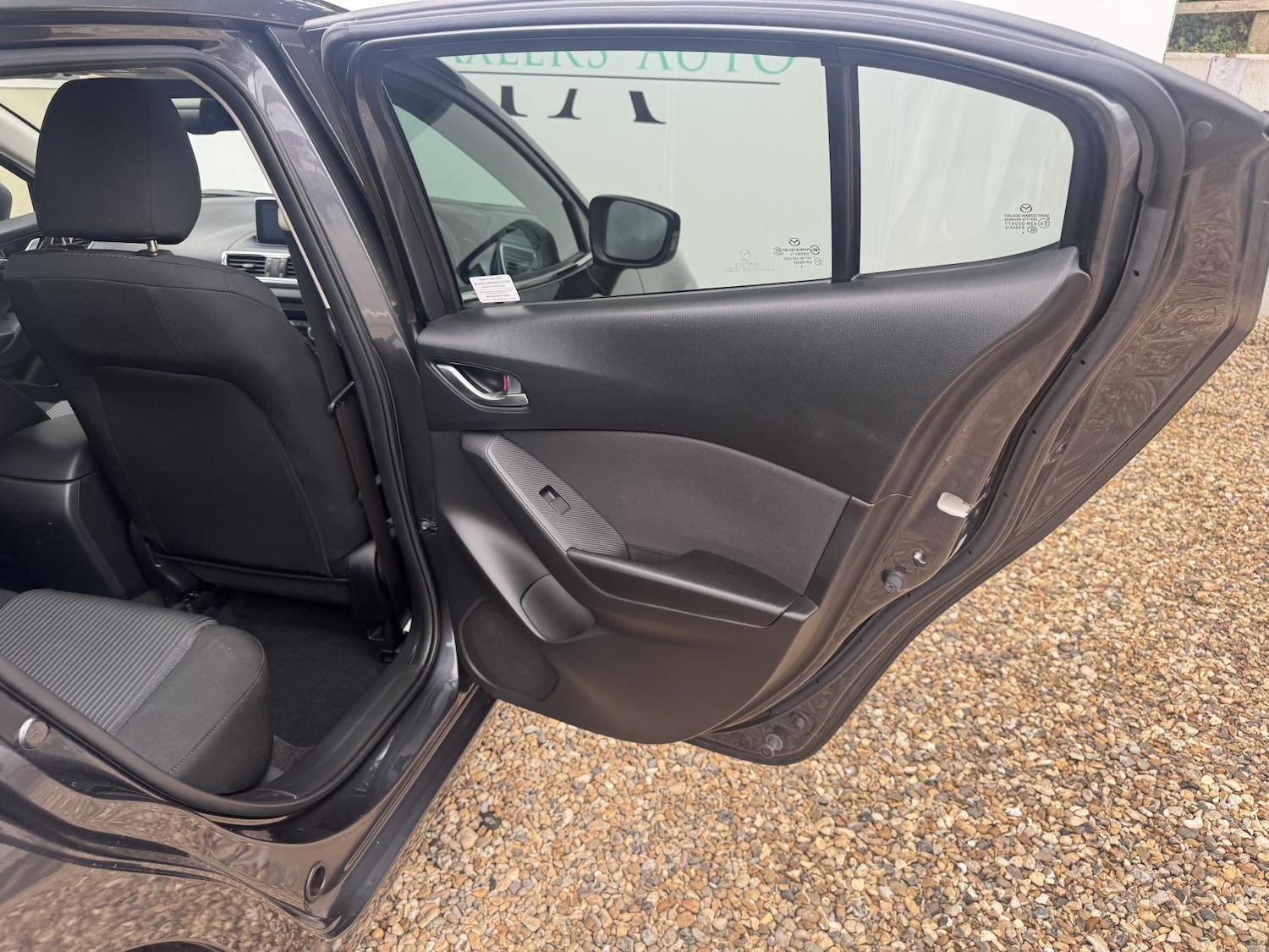 Used Mazda Mazda3 2015 for sale - 76640748: Photo 22