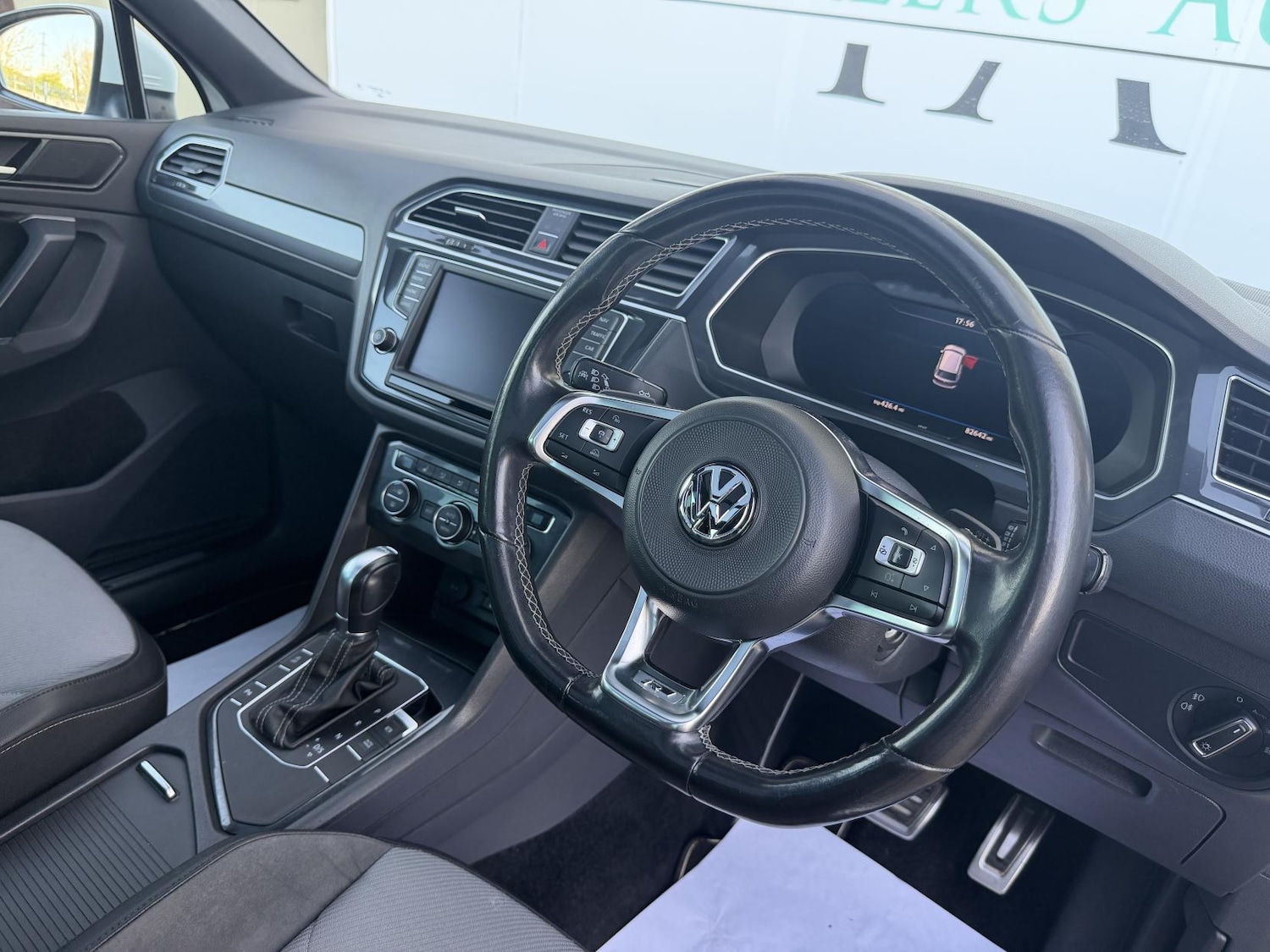 Used Volkswagen Tiguan 2017 for sale - 78170024: Photo 10