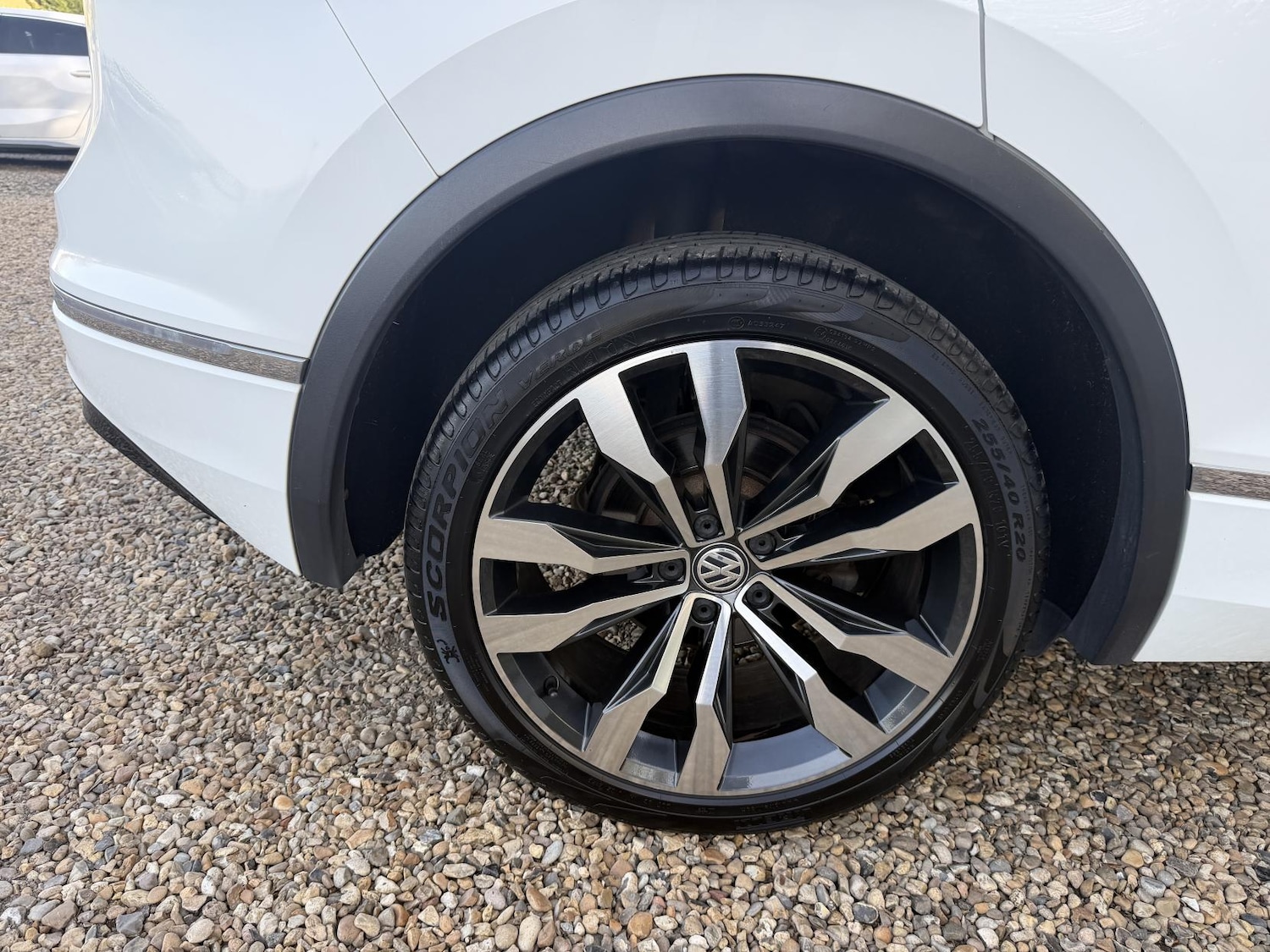 Used Volkswagen Tiguan 2017 for sale - 78170024: Photo 21