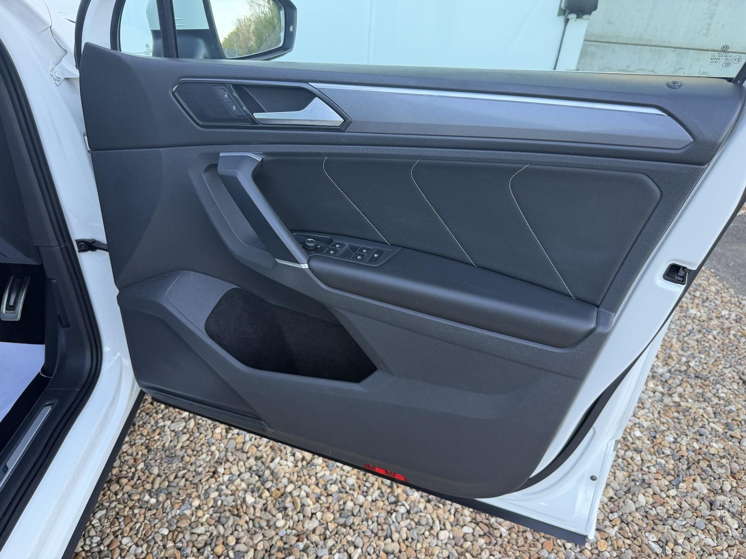 Used Volkswagen Tiguan 2017 for sale - 78170024: Photo 28