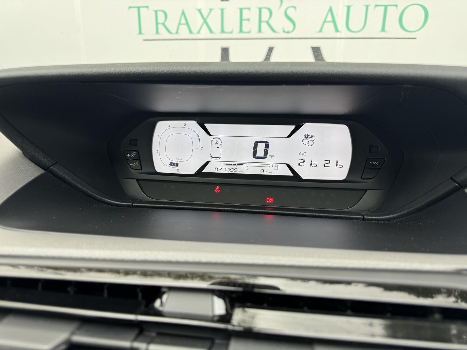 Used Citroen C4 2018 for sale - 76640720: Photo 16