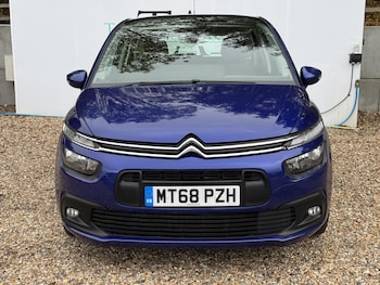 Used Citroen C4 2018 for sale - 76640720: Photo
