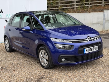 Used Citroen C4 2018 for sale - 76640720: Photo